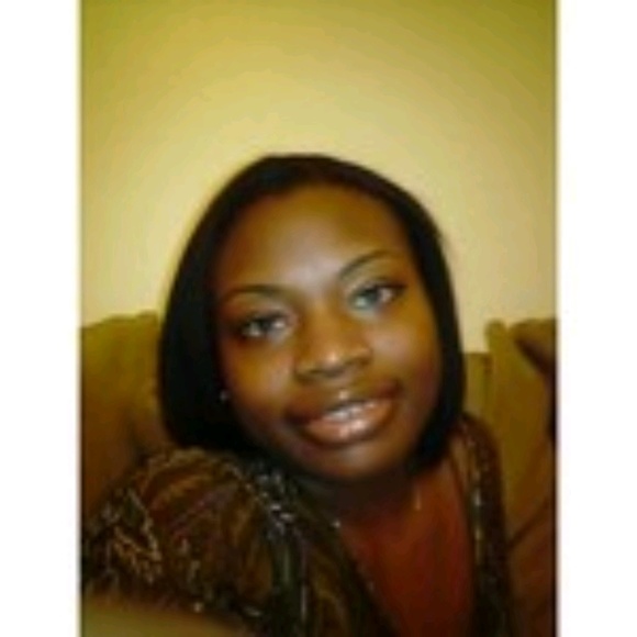 Meet your Posher, Miranda - Picture 1 of 1